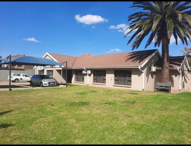 3 BEDROOM HOUSE FOR SALE IN ARCON PARK